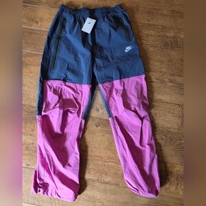 Nike Tech Woven Oversized Pants Cosmic Fuchsia Mens Size Med. NWT